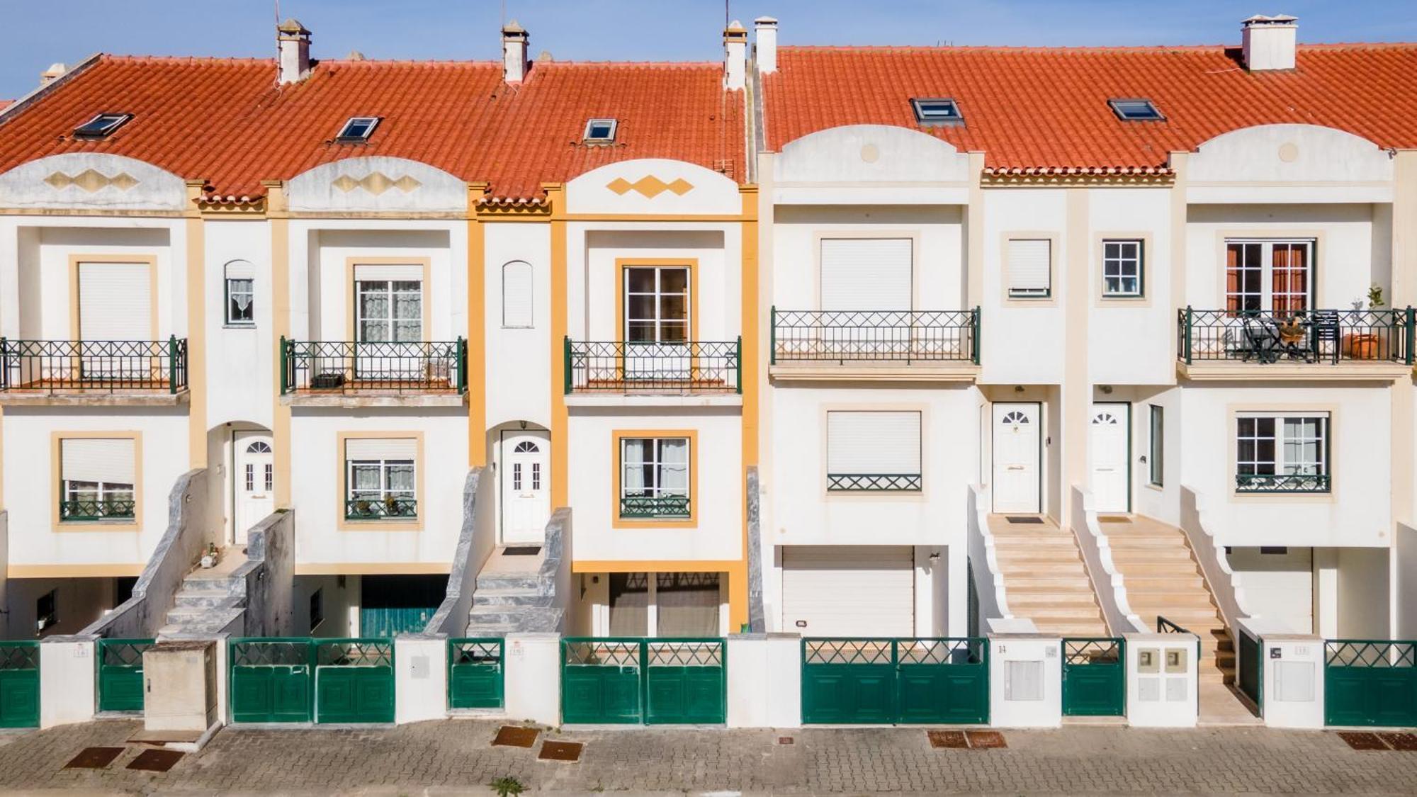 フェレル Baleal Happiness Surf Houseヴィラ エクステリア 写真